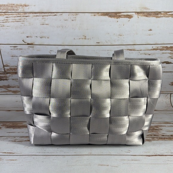 Harveys Handbags - Harveys Original Seatbelt Bag Woven Shoulder Tote Handbag Gray Used Stained